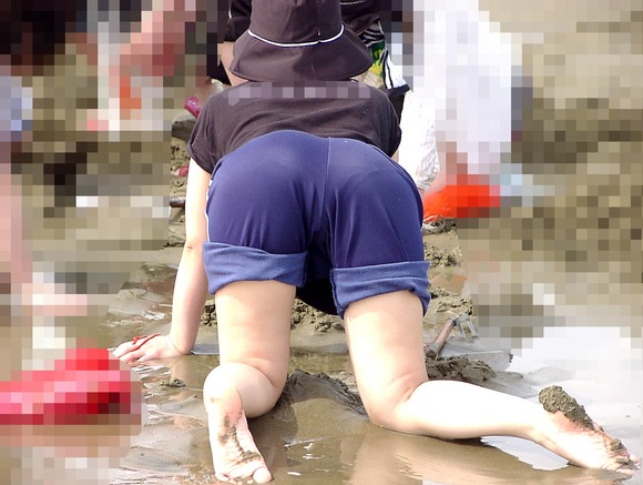 熟女 四つん這い おねだり ババア エロ画像【38】