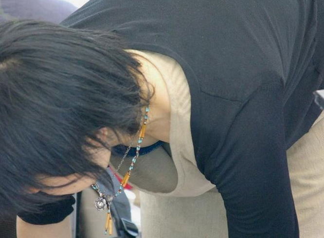 【エロス】子供を連れた人妻の隠しきれてないエロオーラが凄いんだが…