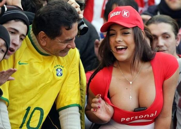 【R18画像】生で見たら勃起しまうようなセクシーな画像50枚