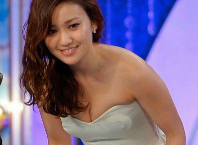 【画像あり】大島優子がアカデミー賞にノーパン・ノーブラで出席し、会場はフル勃起状態に！