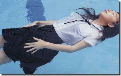 濡れ髪美人と汗だく美女の蒸れ濡れフェチなエロ画像 ③