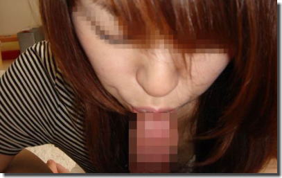 亀頭にキス！チンコの先っぽにチューしてるフェラチオエロ画像 ②