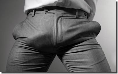 スーツで働く男の股間！モッコリーマンのエロ画像 ②