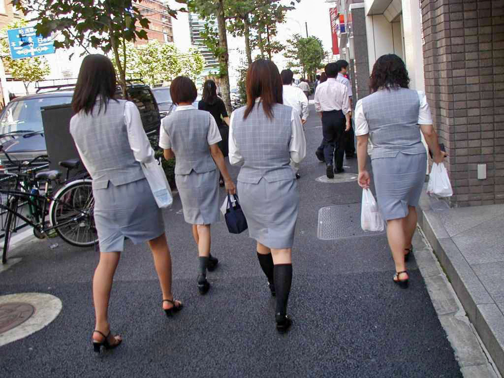 ランチタイム 昼休み OL 街撮り 盗撮 エロ画像