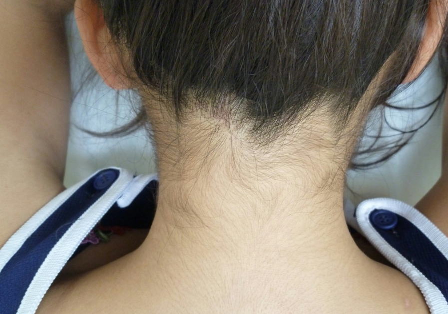 うなじ アップ 首筋 接写 フェチ エロ画像
