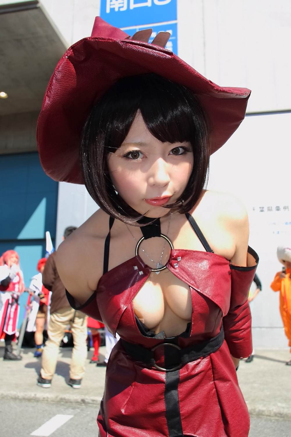 コスプレイヤー 露出 コミケ 過激 エロ画像【5】