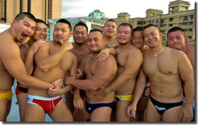 筋肉・脂肪・ガチムチマッチョ！巨漢な兄貴のエロ画像 ③