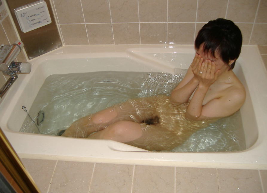短髪 熟女 人妻 ショートヘア おばさん エロ画像