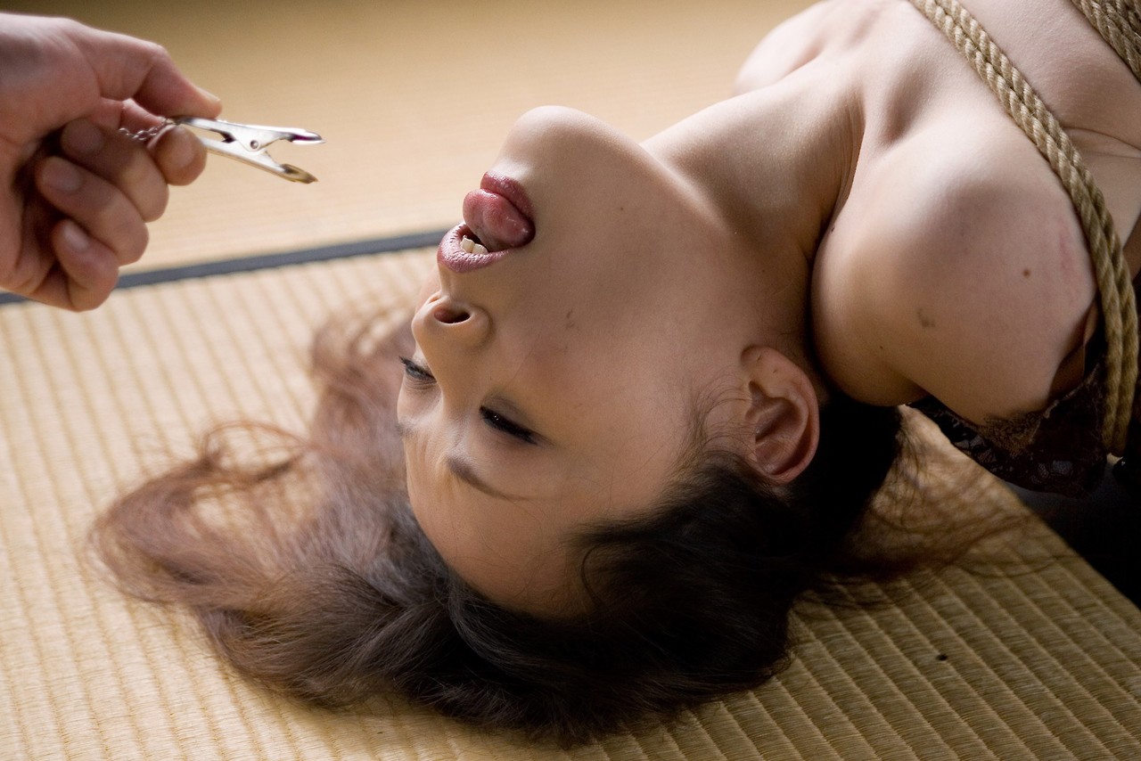 ドM女 性癖 お仕置き 調教 服従 エロ画像【24】
