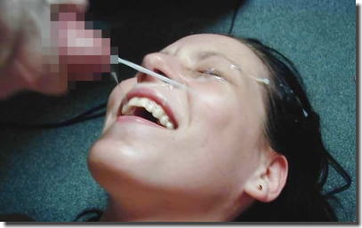 ザーメン大好き！ぶっかけに笑顔で喜ぶ外国人のエロ画像 ②