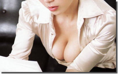 巨乳OLというおっぱい社員に特別ボーナスあげたいエロ画像 ④
