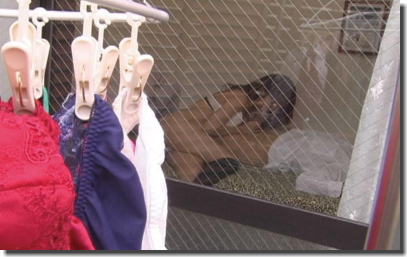 素人カップルの性行為を覗くプライベートセックス盗撮画像集 ①