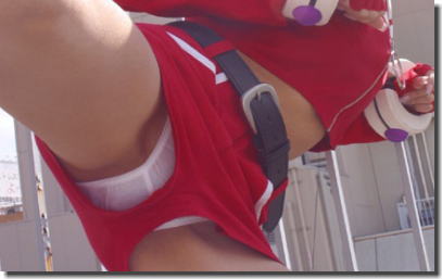 隙間にパンツ！ホットパンツやショーパンのパンチラエロ画像 ④