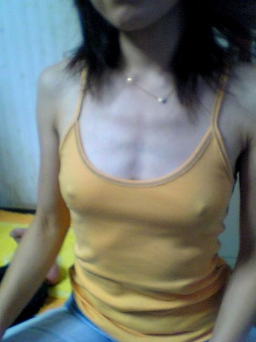 透けパン 透けブラ ノーブラ 透け乳首 家庭内 エロ画像【15】