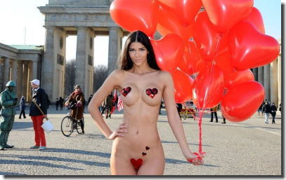 ハートで愛！海外のバレンタインデーがセクシーなエロ画像 ③