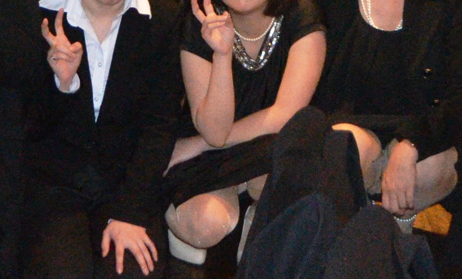 【興奮】パーティーでパンチラしてるリア充女が興奮するｗｗｗｗｗ