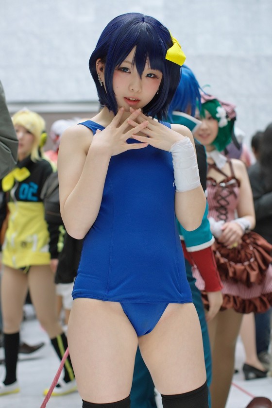 貧乳 おっぱい コミケ スク水 コスプレイヤー エロ画像【4】