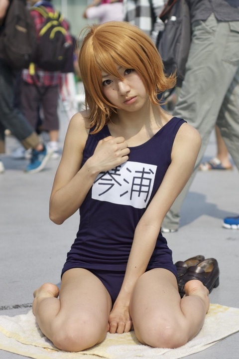 貧乳 おっぱい コミケ スク水 コスプレイヤー エロ画像【5】