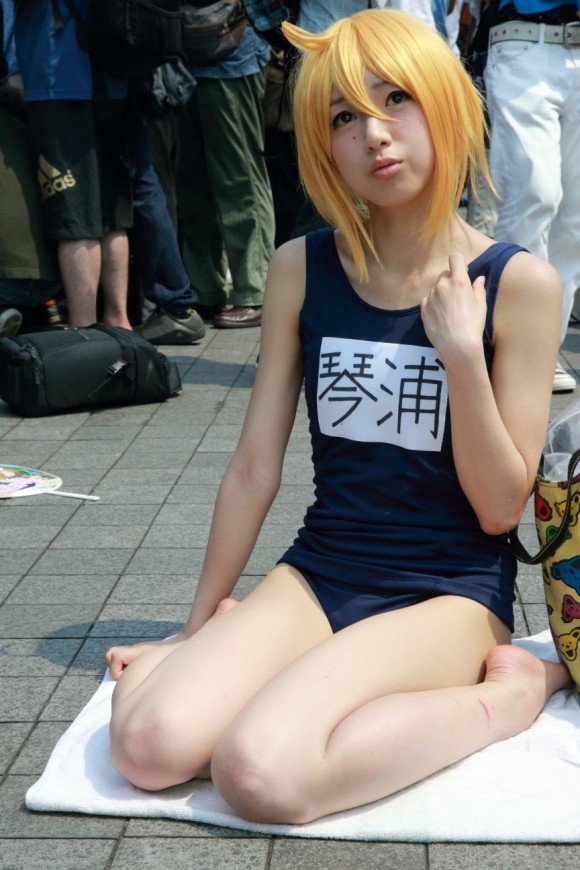 貧乳 おっぱい コミケ スク水 コスプレイヤー エロ画像【6】