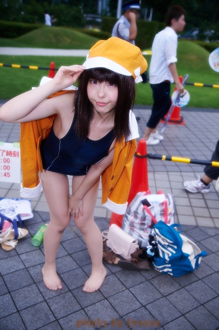 貧乳 おっぱい コミケ スク水 コスプレイヤー エロ画像【11】