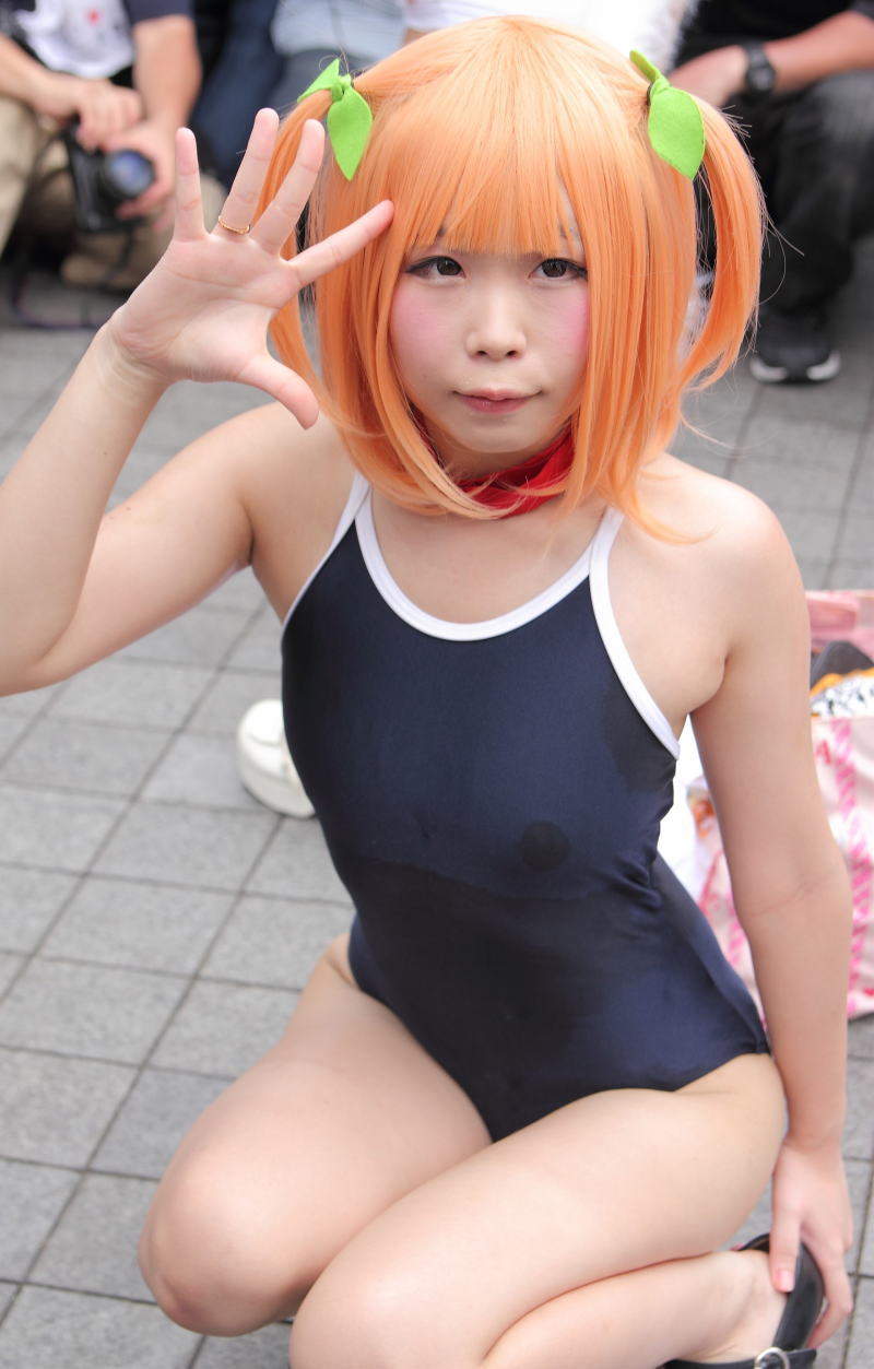 貧乳 おっぱい コミケ スク水 コスプレイヤー エロ画像【29】