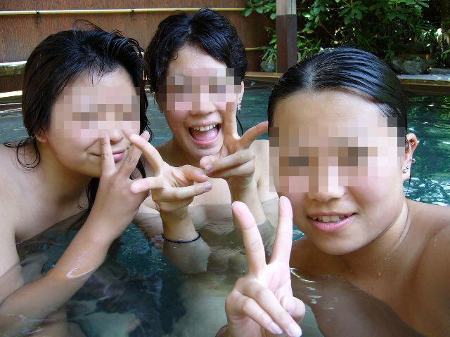 お風呂 おふざけ 記念写真 エロ画像【25】