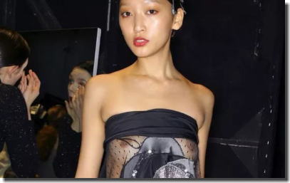 美人モデル限定！ファッションショーの乳首露出エロ画像 ④