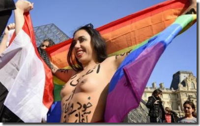 イスラム女性の全裸デモinパリの画像集 ②