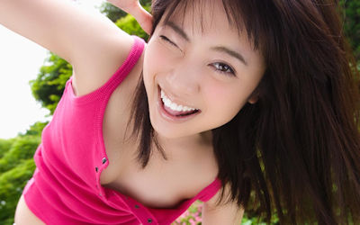 無邪気でお茶目な可愛い美女達のエロ画像 ①