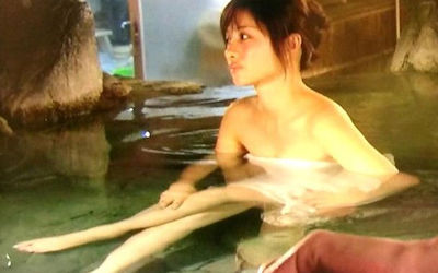 エロ画像に幽霊が映ったエッチな心霊写真ください… ④