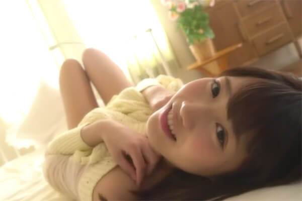 2017年の大型新人の本命出現！アイドル並みのルックスと奇跡の美乳を持ち合わせた美少女！