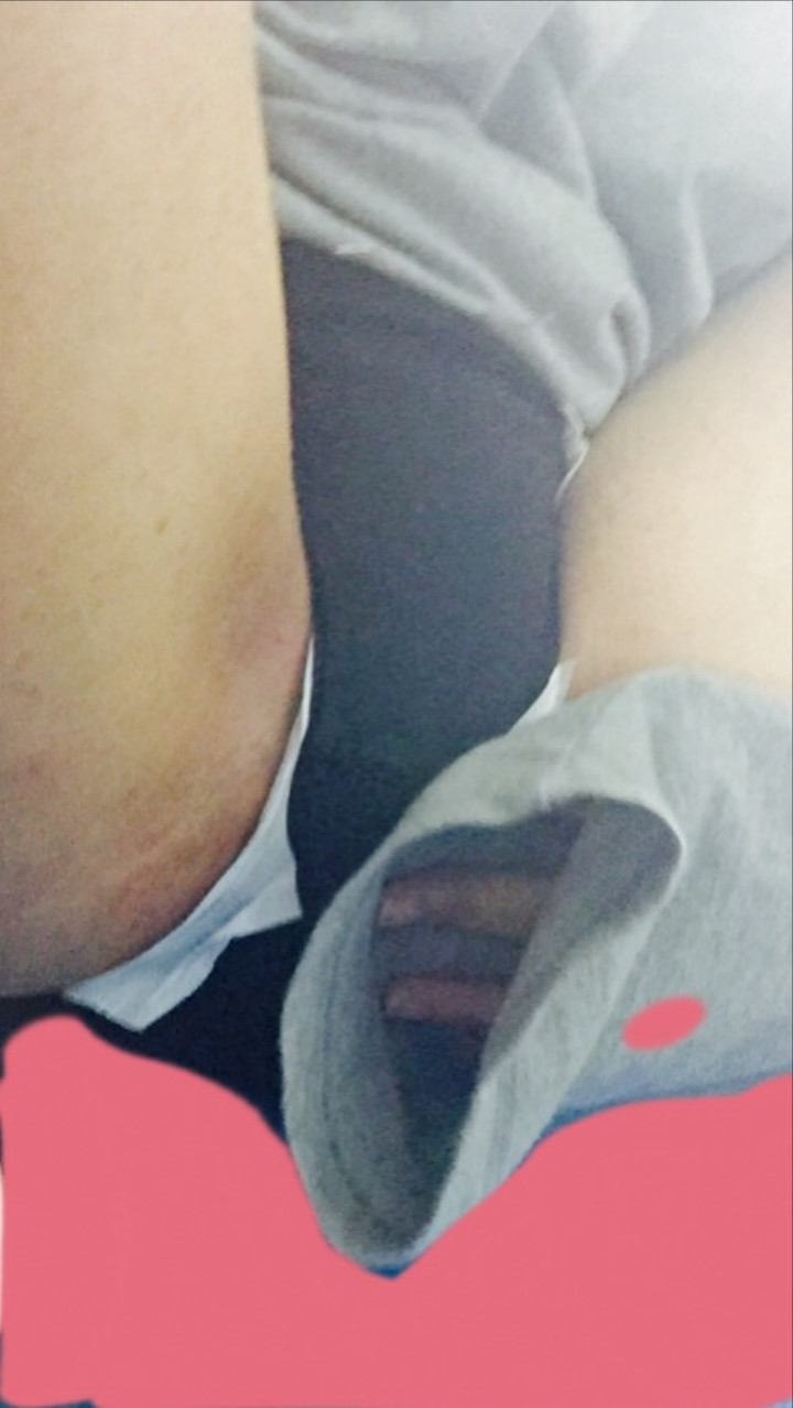 女神 ナプキン 自撮り 生理 写メ エロ画像【15】
