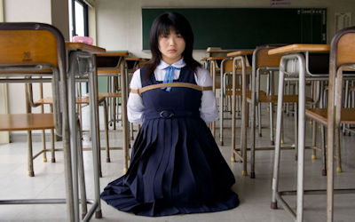 JKが学校で緊縛されるSM教室のエロ画像 ④