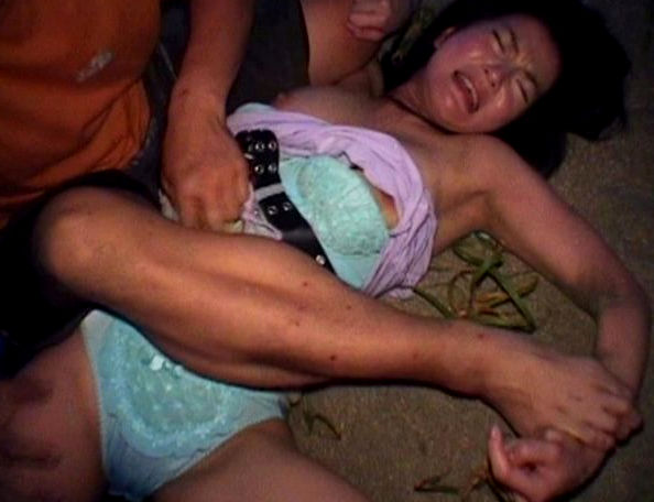 強姦 輪姦 無理矢理 ヤラれる レイプ エロ画像【22】