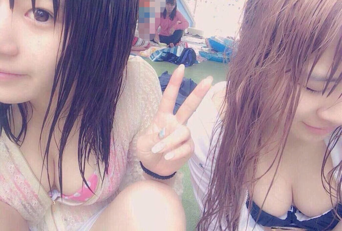 インスタ女子達の寄せて上げた胸の谷間で抜く