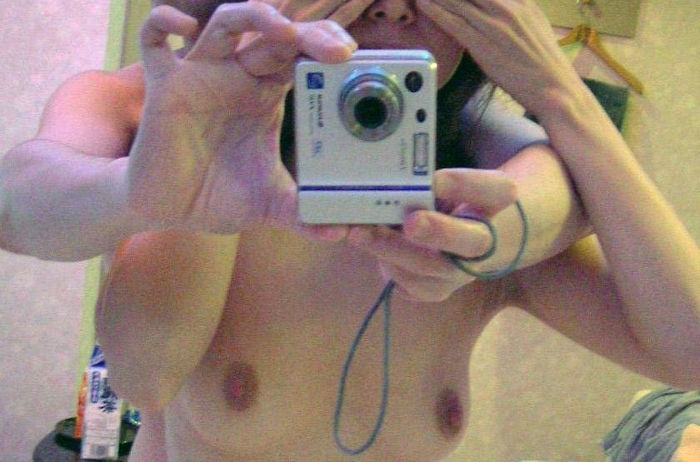 ラブホ行ったカップルがかなりの確率でやる鏡に写して撮影してる素人のハメ撮り画像ｗｗｗｗ