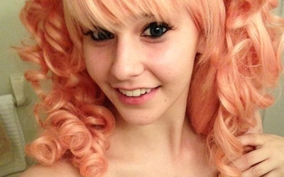 外国人の髪の毛の色が鮮やかなカラフルヘアのエロ画像 ②