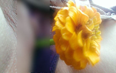 外国人の花よりまんこなエロ画像 ①