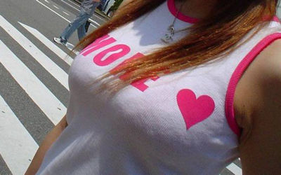 男が好きな着衣巨乳ボインギャルのエロ画像 ④