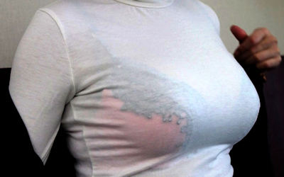 着衣巨乳な人妻と熟女のエロ画像 ②