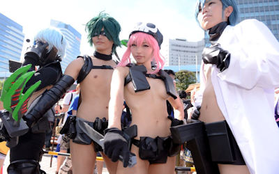露出過多で過激なコミケのコスプレイヤーまとめ ④