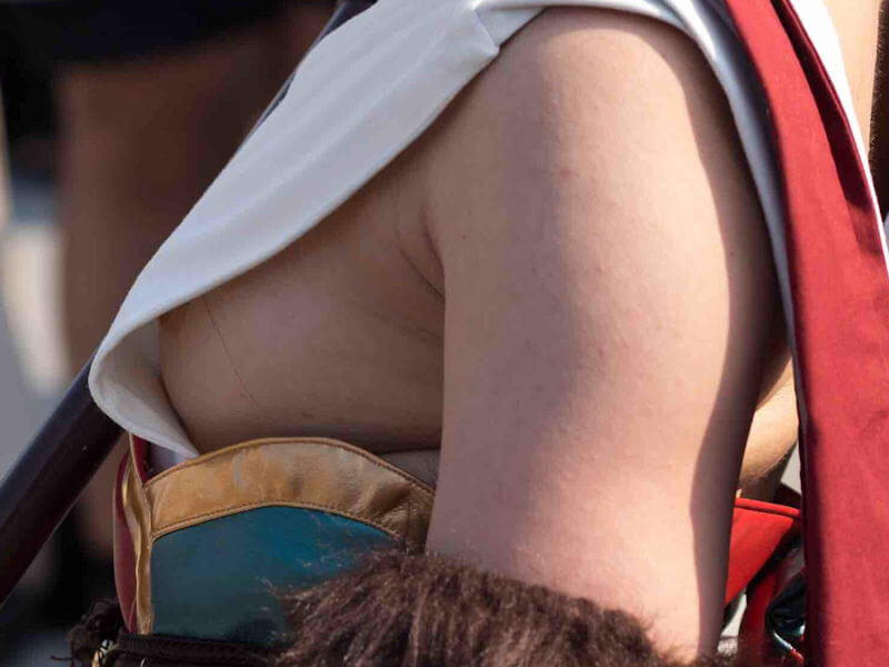 コスプレイヤーの乳首ポロリ・おっぱいまとめ
