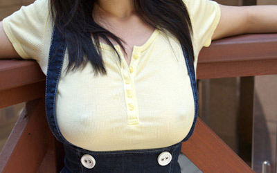 着衣巨乳おっぱいに正面から向き合うエロ画像 ③