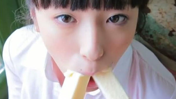 フェラ 舐める アイス ペロペロ エロ画像【50】