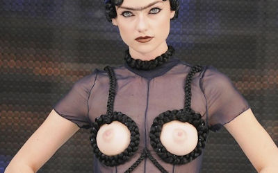 ファッションショーの乳首・おっぱいまとめ ③