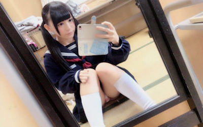 JKのパンチラ（制服別）エロ画像まとめ ①