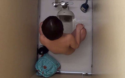 和式便所のトイレ内（アングル別）画像 ①