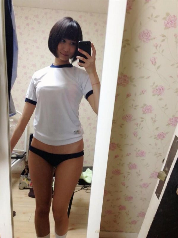 ブルマ 美女 体操服 自撮り エロ画像【5】