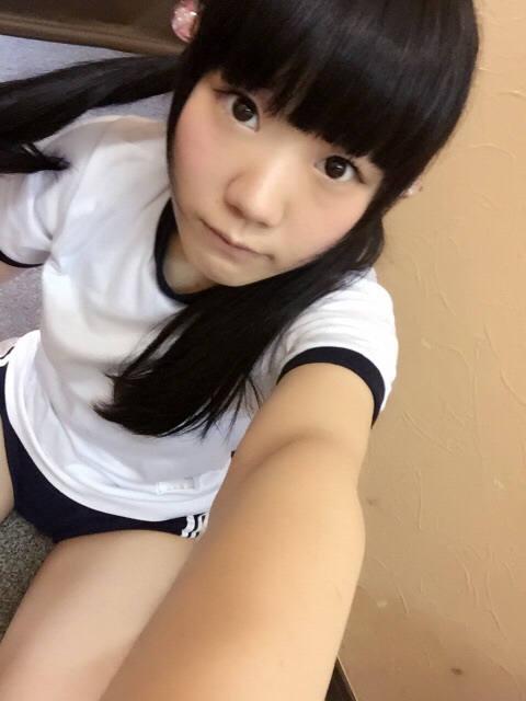 ブルマ 美女 体操服 自撮り エロ画像【15】