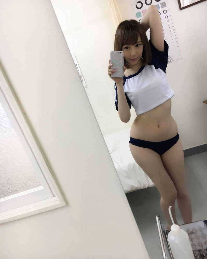 ブルマ 美女 体操服 自撮り エロ画像【24】